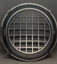 Laden Sie das Bild in den Galerie-Viewer, Lampengitter Set für 13 - 14,5 cm Zusatzscheinwerfer Arbeitsscheinwerfer
